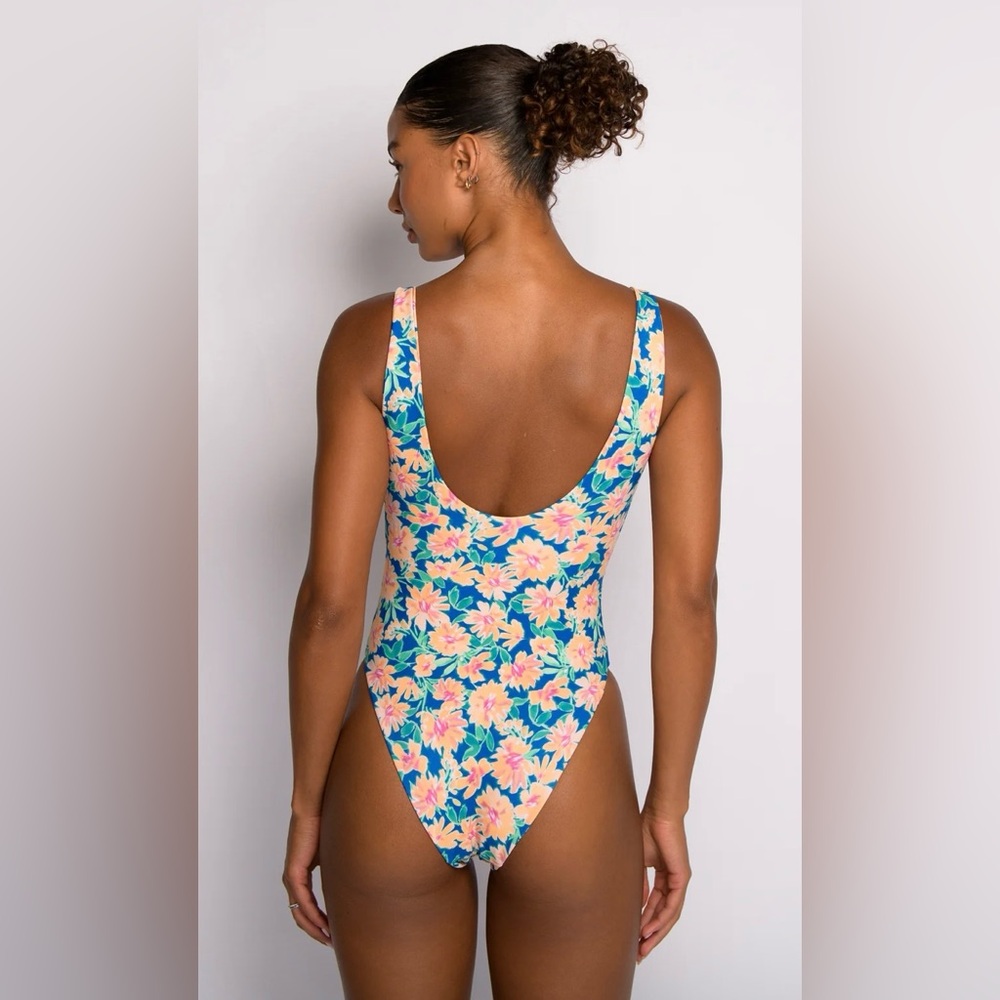 NWT SKATIE CHLOE ONE PIECE - SUNFLOWER - Picture 2 of 3